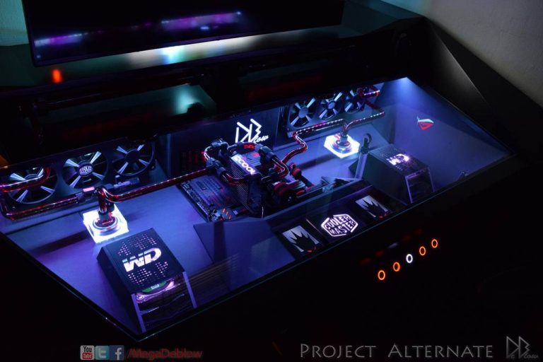 Computers Built into Desks are EPIC! - Computer Station Nation