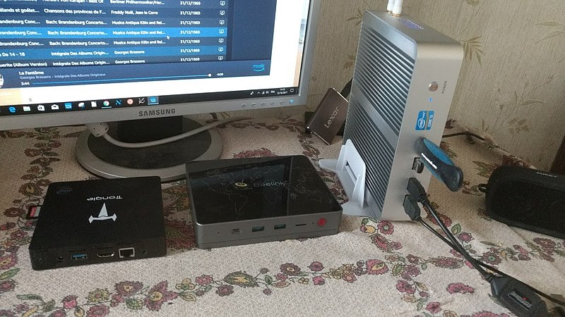 3 mini computer's setup