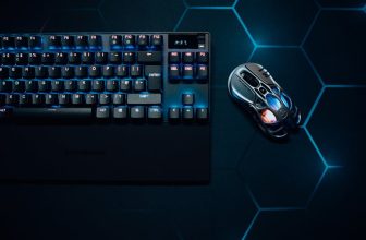 SteelSeries Apex Pro Mini Wireless keyboard