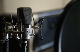 microphone studio recording