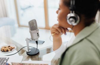 podcast microphone headset