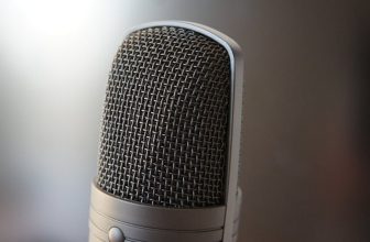 reduce background noise computer microphone