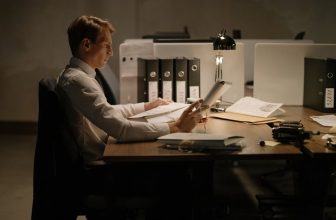 desk lighting for different tasks