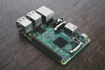 Raspberry Pi 5 (4GB) vs Pi 5 (8GB) — Is the Extra RAM Worth $100?