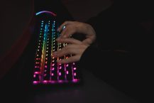 Mechanical Keyboard Guide: Switches, Form Factors, and Buying Tips (2026)